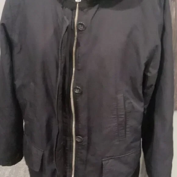 Banana Republic  winter coat w faux shearling lining. zip & button closure XL - Picture 4 of 7